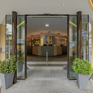 hotellátogatás