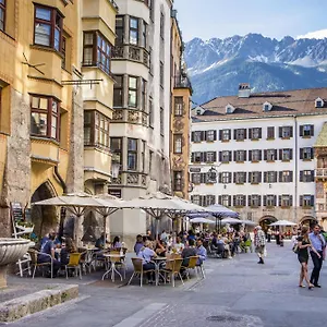 Altstadthotel Weisses Kreuz Österrike